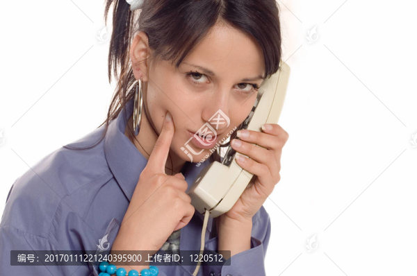 商務(wù)女人和電話