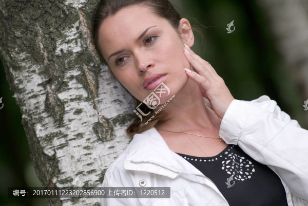 夏季戶外放松-匯圖網(wǎng) www.fosd68.com 夏季戶外放松