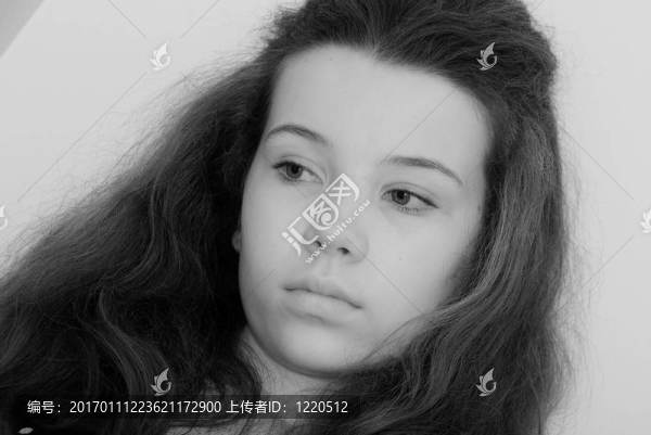 復(fù)古的女孩
