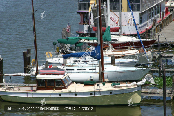 帆船