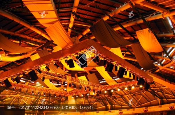劇院的天花板