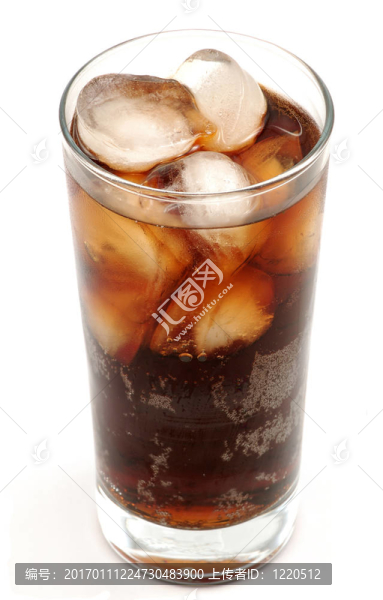 一杯加冰可樂飲料
