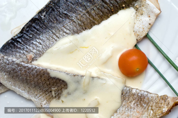 白汁鱸魚