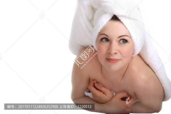 毛巾女孩