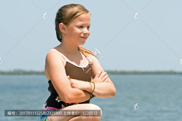 水邊的女孩-匯圖網(wǎng) www.fosd68.com 水邊的女孩