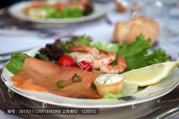 三文魚沙拉
