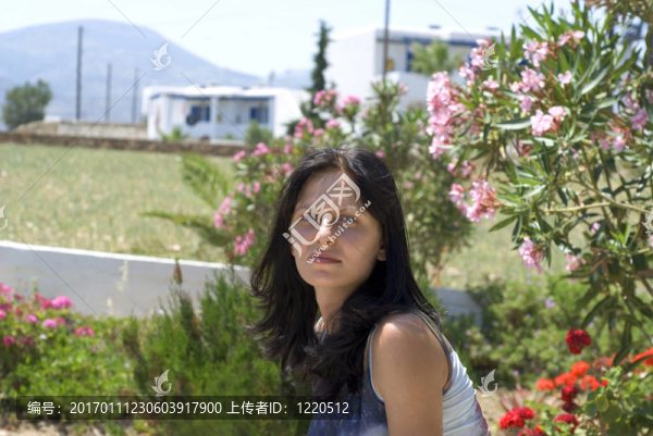 美麗的女人希臘群島