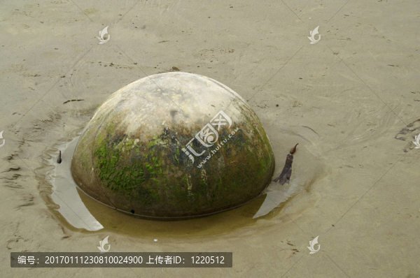 摩拉基大圓石