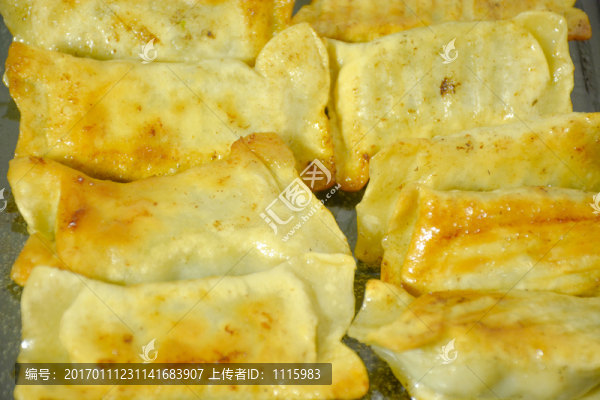 煎鍋貼