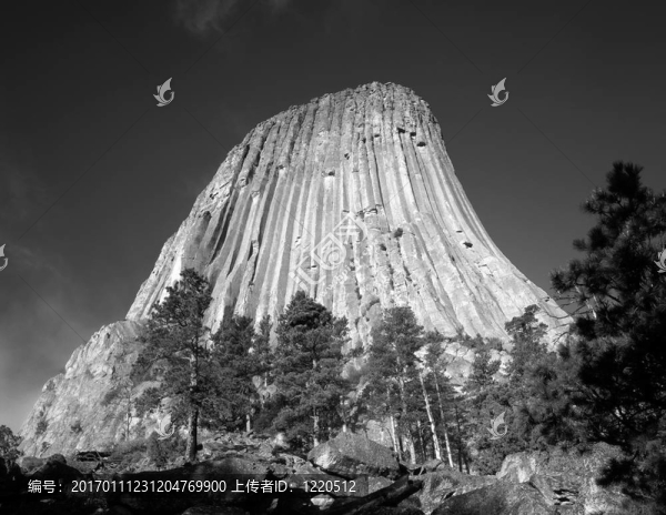 mn0565devilstower12b