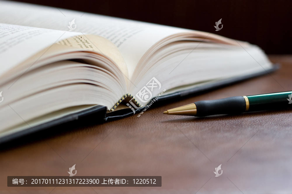 本書(shū)和Pen