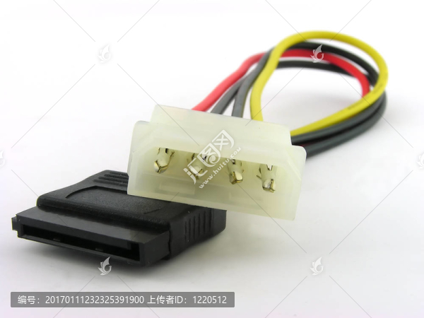 SATA電源連接器。