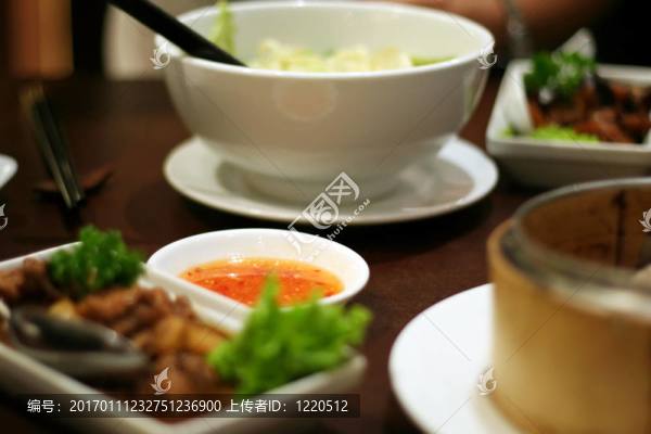 傳統(tǒng)的中國菜