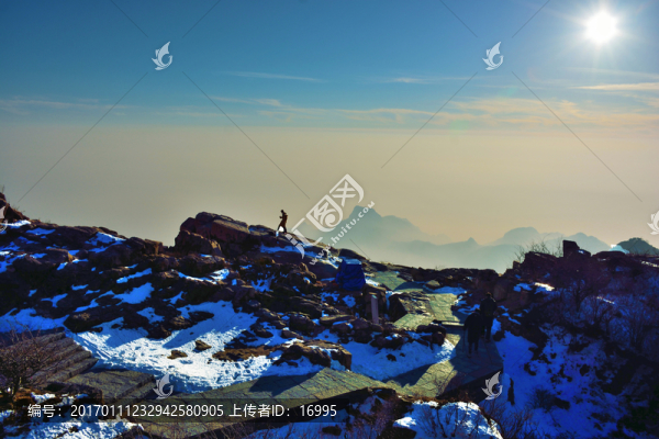 泰山冬日風(fēng)景