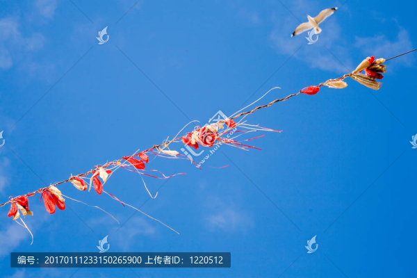 穿過天空-匯圖網(wǎng) www.fosd68.com 穿過天空