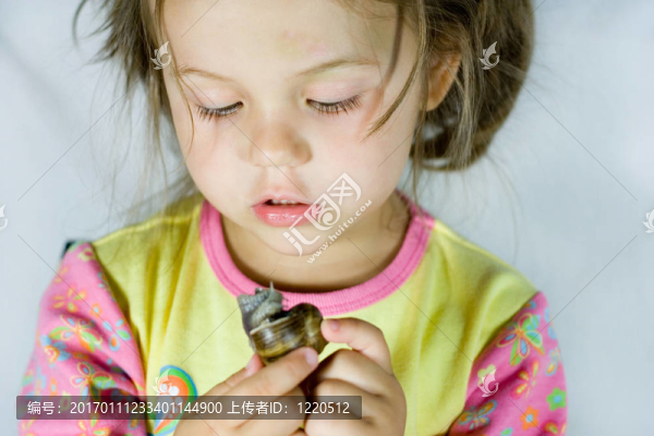 女孩和蝸牛