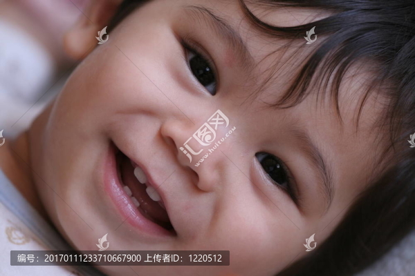 快樂的Baby,Boy