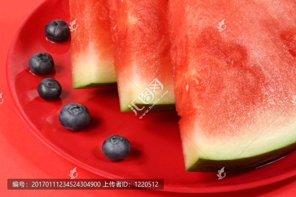 西瓜和藍莓