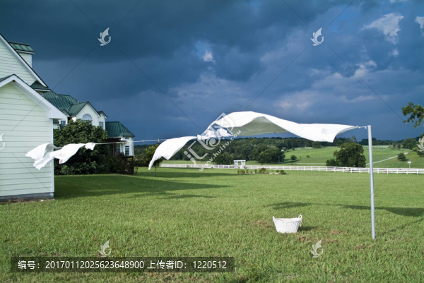 風(fēng)暴來了