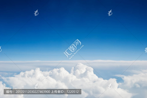 天空和云彩