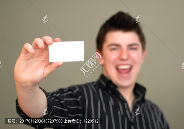 帶名片的人
