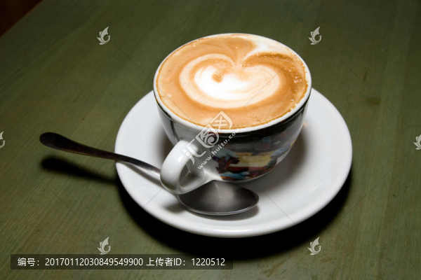 一杯卡布奇諾