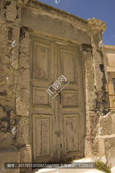 老木的門(mén)-匯圖網(wǎng) www.fosd68.com 老木的門(mén)