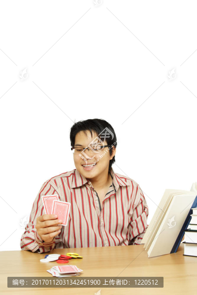學習或打牌？