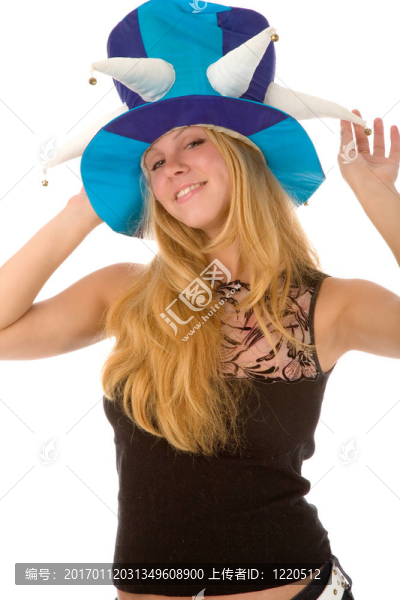 傻瓜帽上的女人