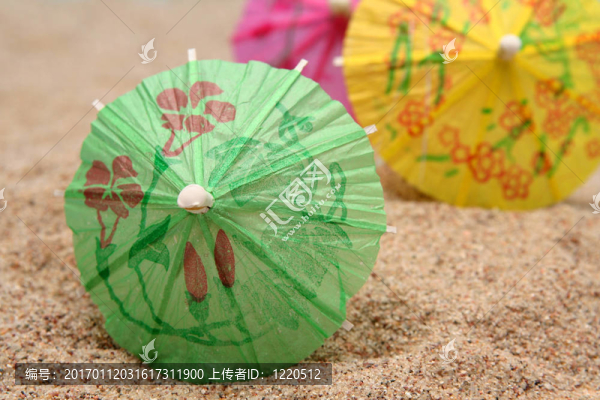夏天的雨傘