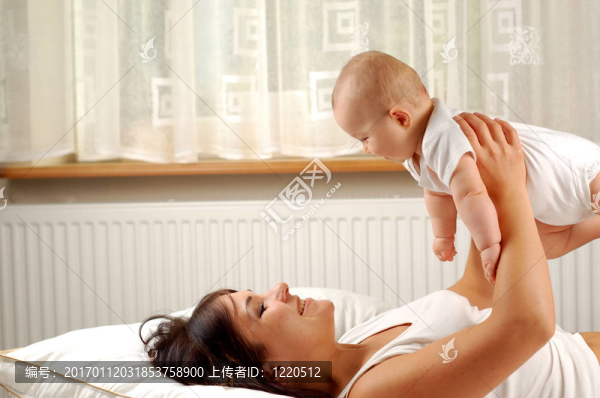 母親與嬰兒11