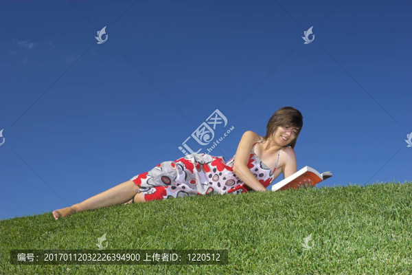 讀書的女人