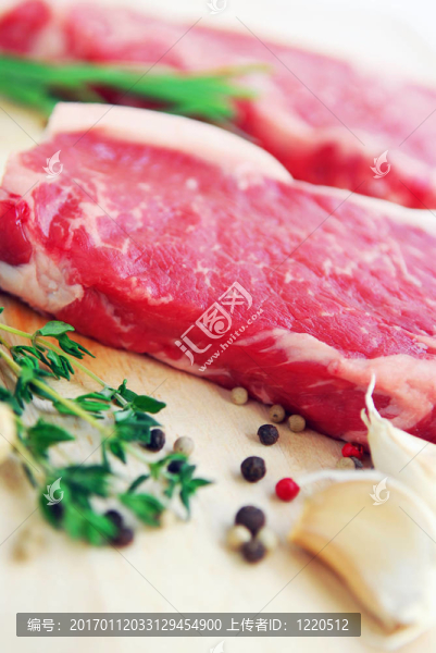 生牛排