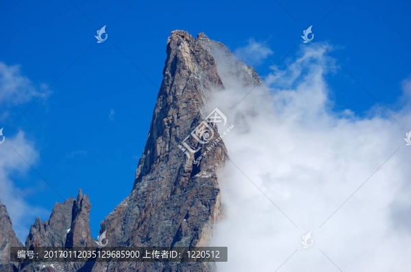 石峰