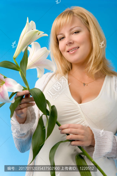 女人與madonna,lily