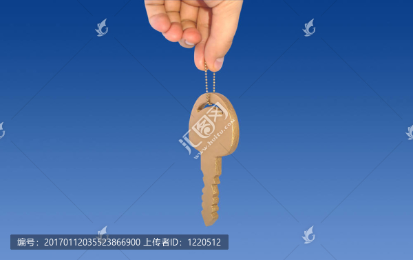 手上的金鑰匙