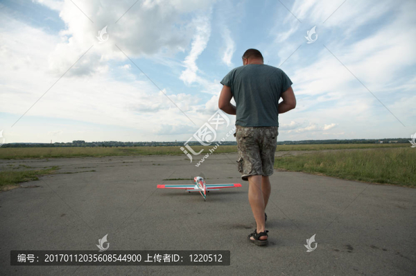 飛機(jī)的人與模型