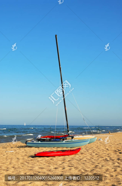 雙體帆船；Kayak