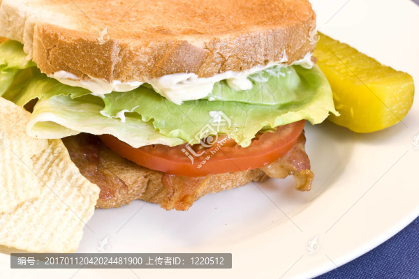 BLT