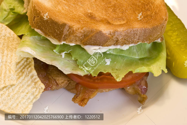 BLT
