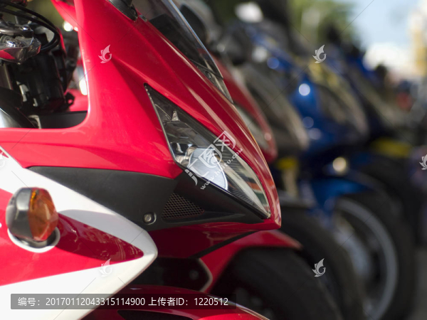 詳細的摩托車