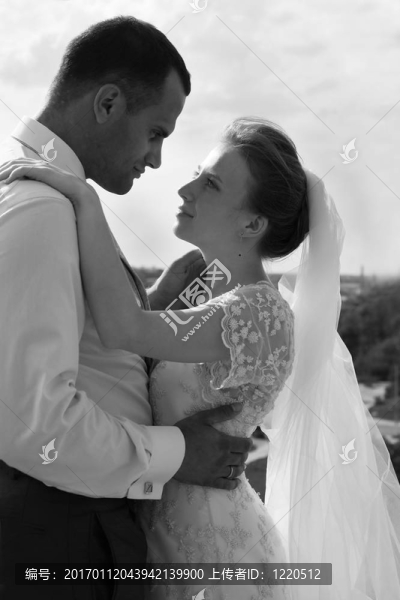 新婚夫婦