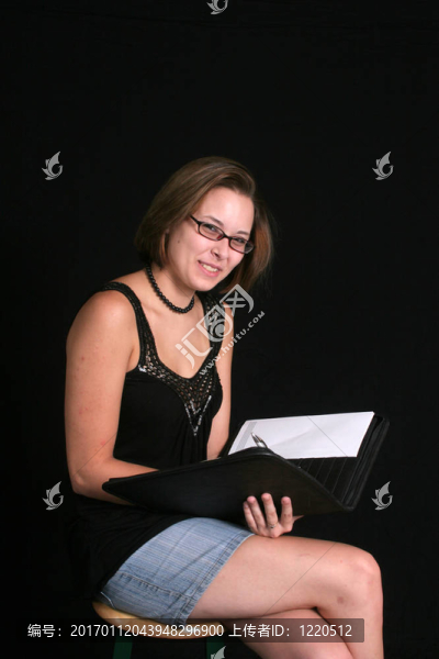 學(xué)生記筆記-匯圖網(wǎng) www.fosd68.com 學(xué)生記筆記