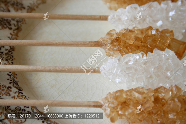 連續(xù)晶體