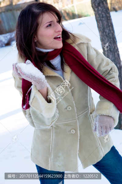 打雪仗的時候
