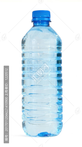 裝滿水的瓶子