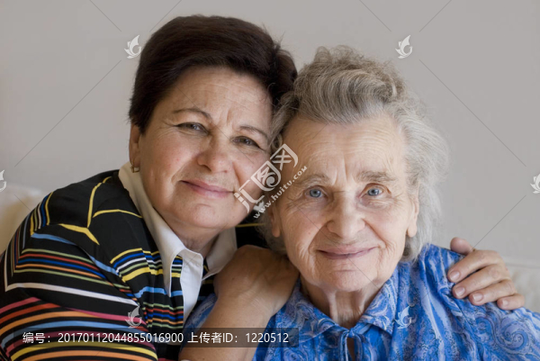 女人
