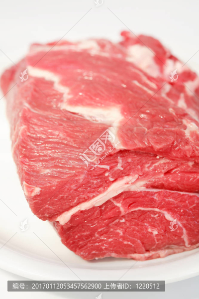生牛肉