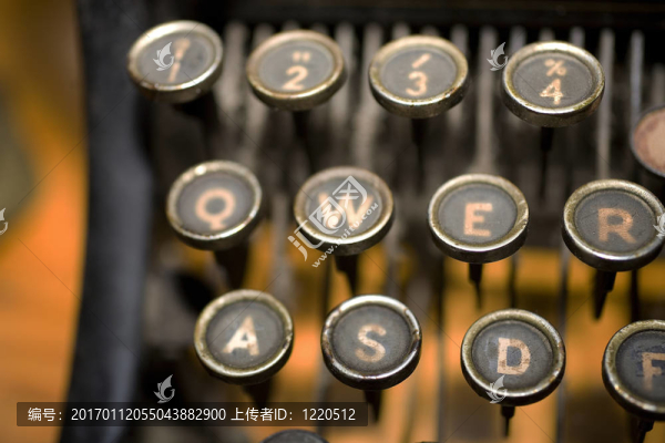 老打字機