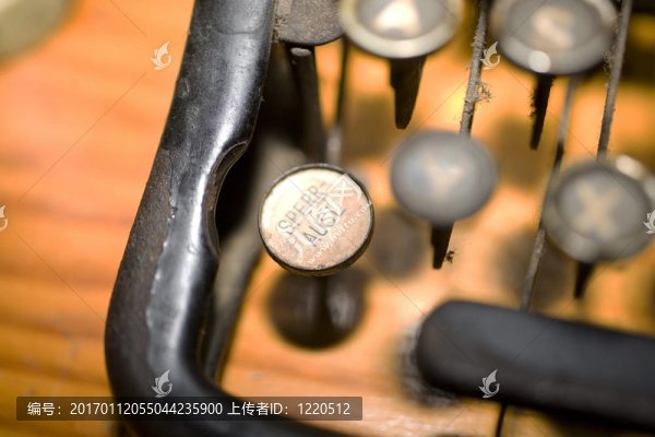 老打字機